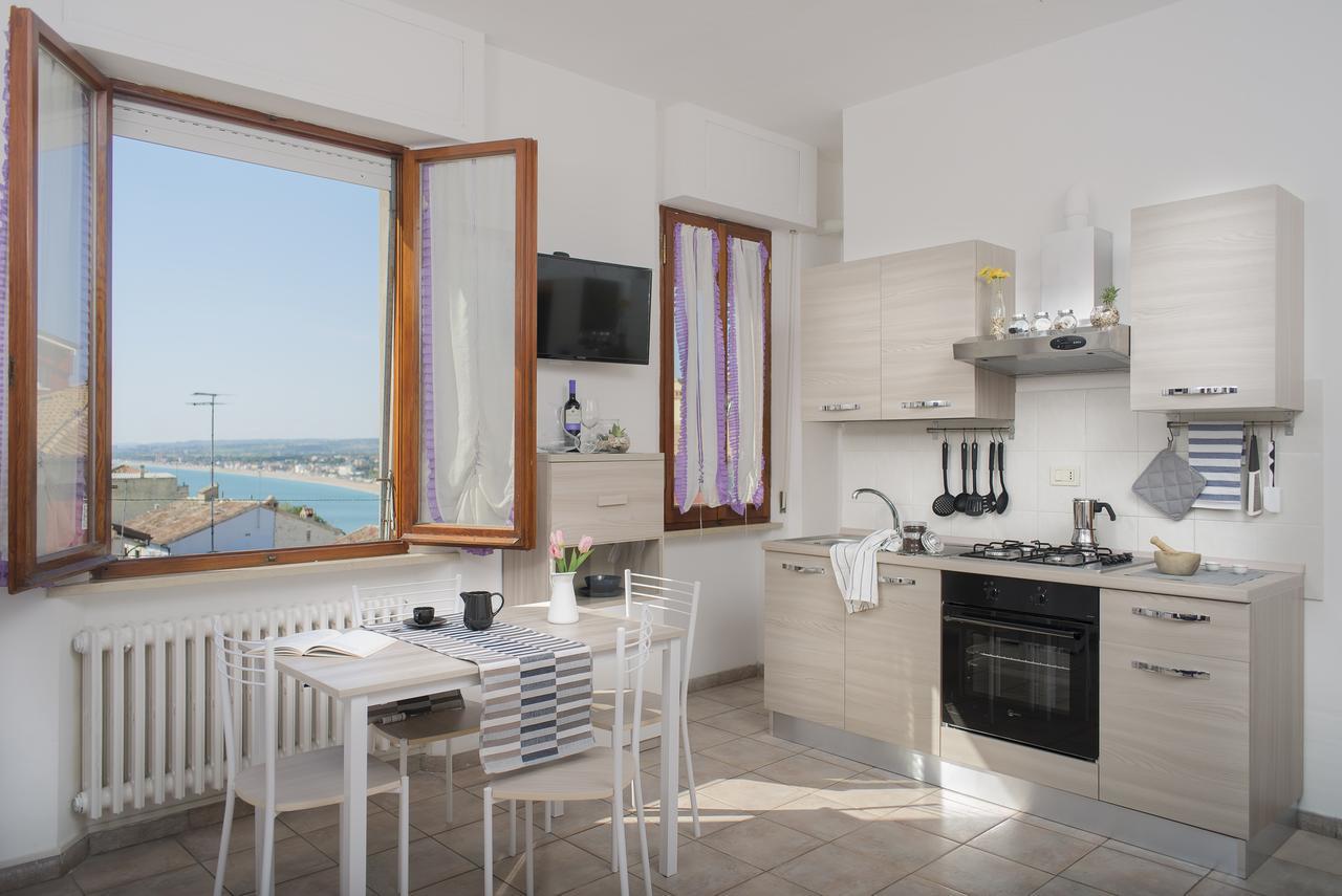 Viverenumana Appartamenti La Tua Casa In Centro A Pochi Passi Dal Mare Exterior photo